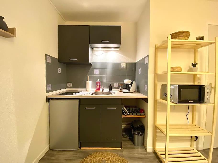 Ferienwohnung Au Calme Confort & Proche Centre Le Mans Exterior foto